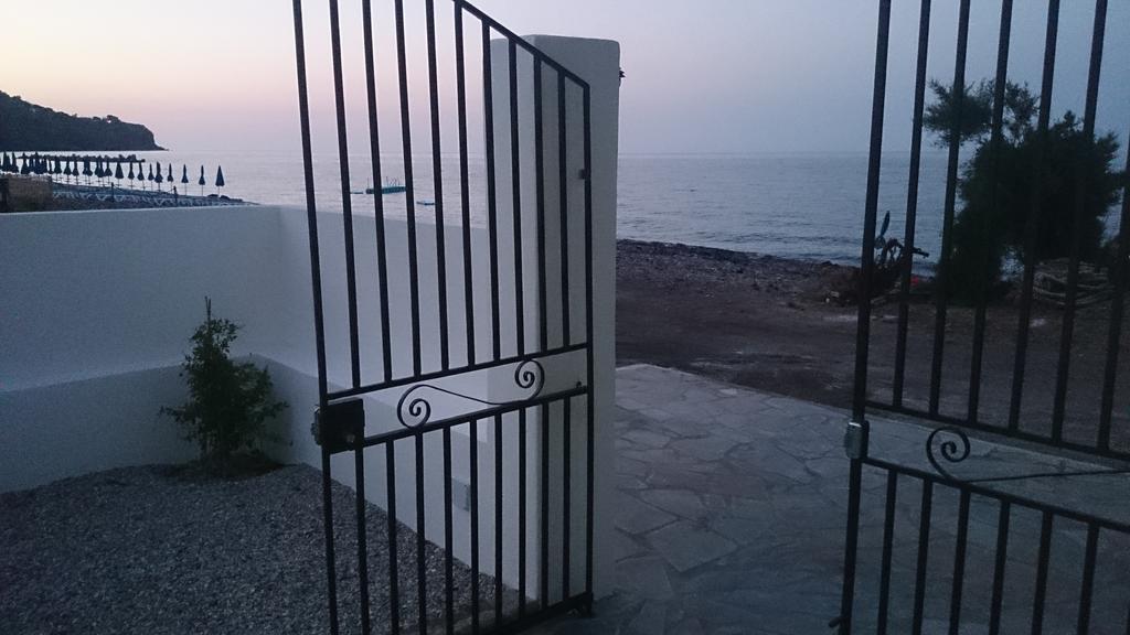 B&B La Goletta Di Salina Santa Marina Salina Dış mekan fotoğraf
